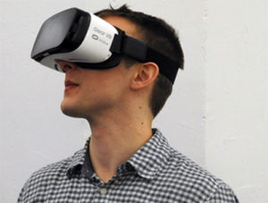 vr-headset in profile