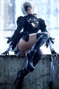 hane ame 2b nier automata cosplay epic sitting pose