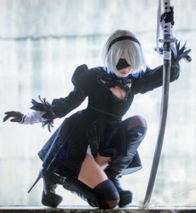 hane ame 2b nier automata cosplay stabbing down pose