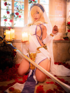 hane millers sword maiden cosplay from goblin slayer a very sexy and thick pose