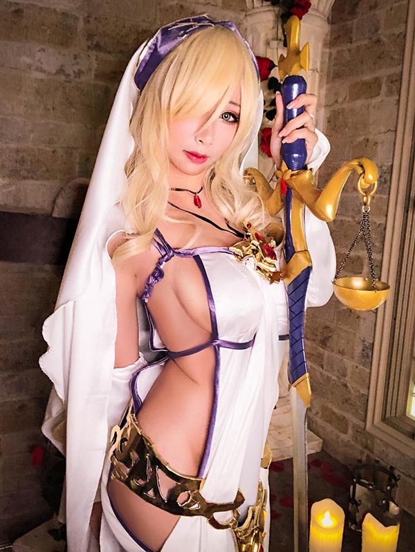 Hane Miller Just Dropped Her Sexy Cosplay Of Sword Maiden From Goblin Slayer Tgg 8376