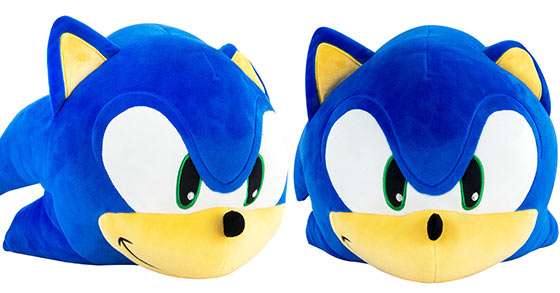 tomy international has just partnered-up with sega to release an all new sonic the hedgehog premium plushie collection